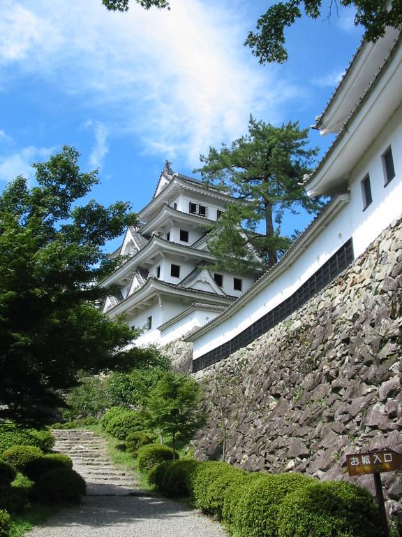 Miharaya Ryokan Gujo Exterior photo
